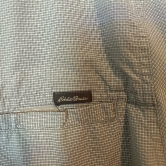Eddie Bauer Men's Size Medium Travex Free Dry Short Sleeve Button Down Shirt - Picture 5 of 10